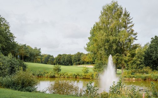 Golfplatz mit Wasser im Westerwald 2